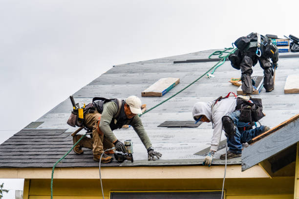 Professional Emergency Roof Repair technician working in Pleasantville, NY